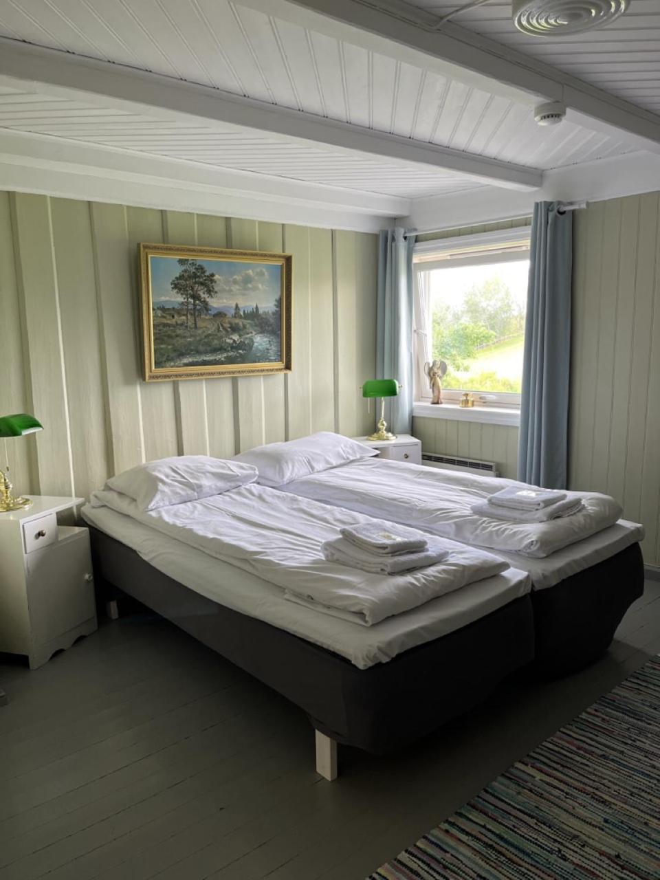 Klostergarden Bed & Breakfast Tautra Extérieur photo